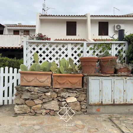 Domu Camelia - 300 Meters From The Sea Ferienhaus Porto Ottiolu